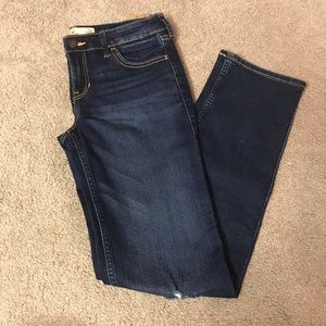 Hollister dark wash ripped skinny jeans
